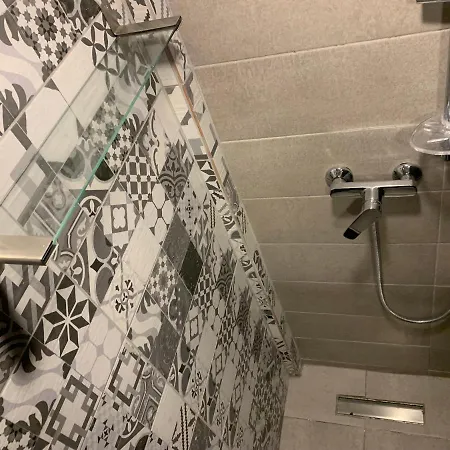 Motel Arest *